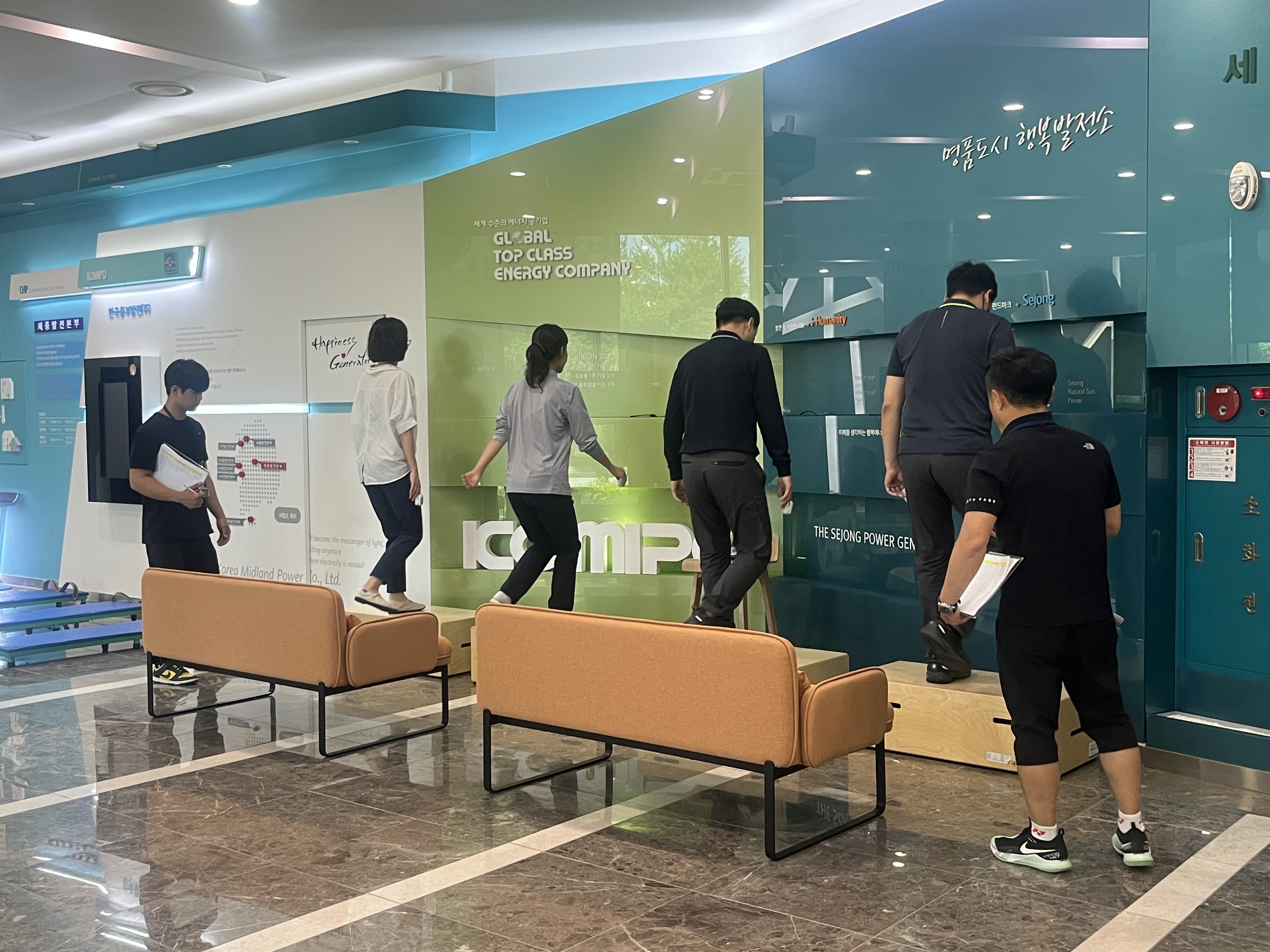 KakaoTalk_20230628_125818973_02.jpg