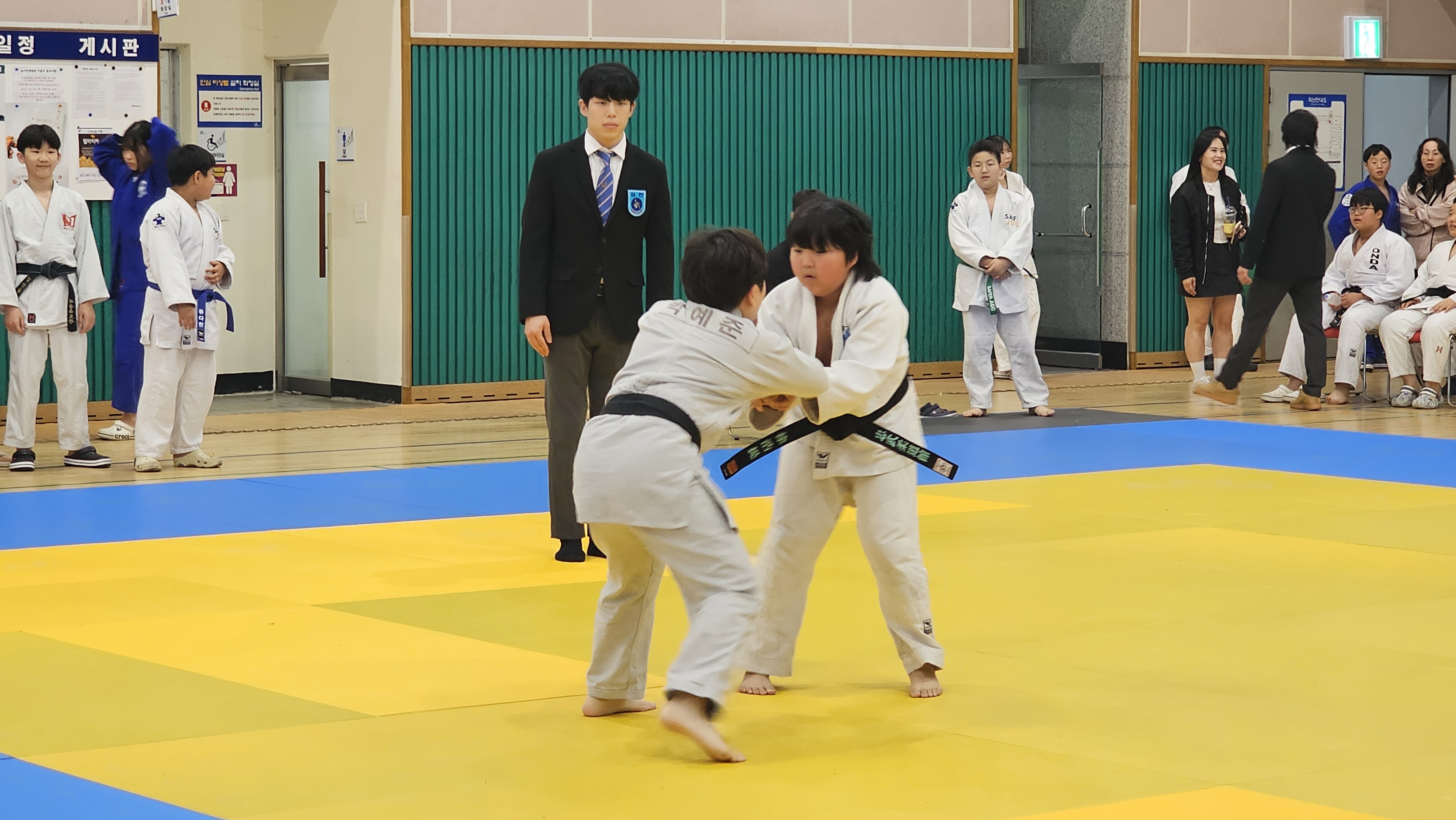 KakaoTalk_20250419_121836609_03.jpg